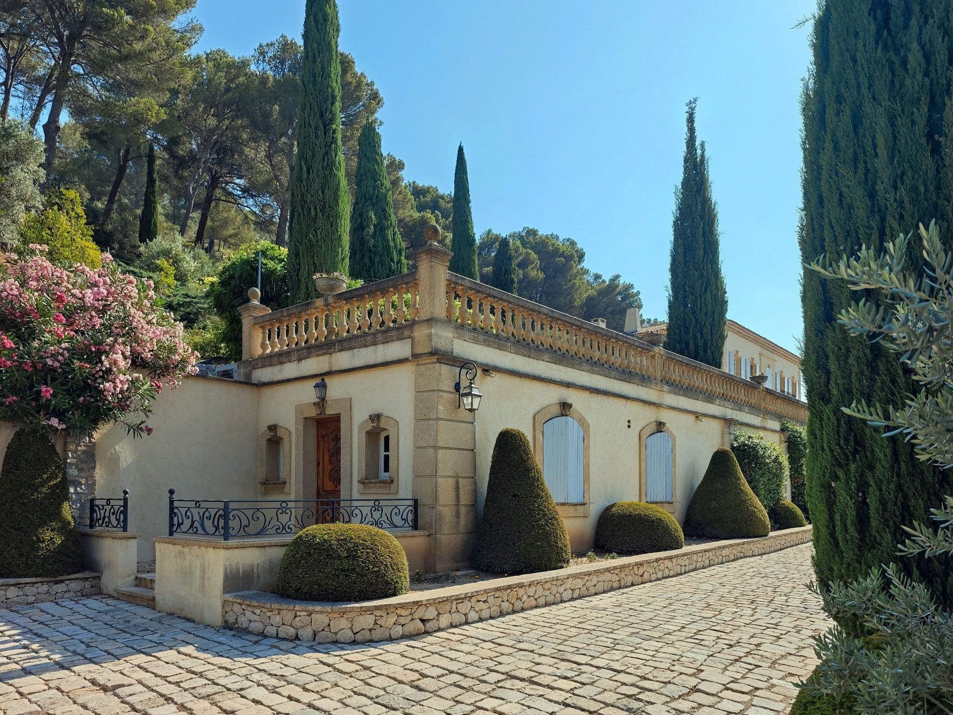 maison 13 Pièces en vente sur AIX EN PROVENCE (13100)