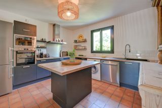maison 4 Pièces en vente sur EGUILLES (13510)