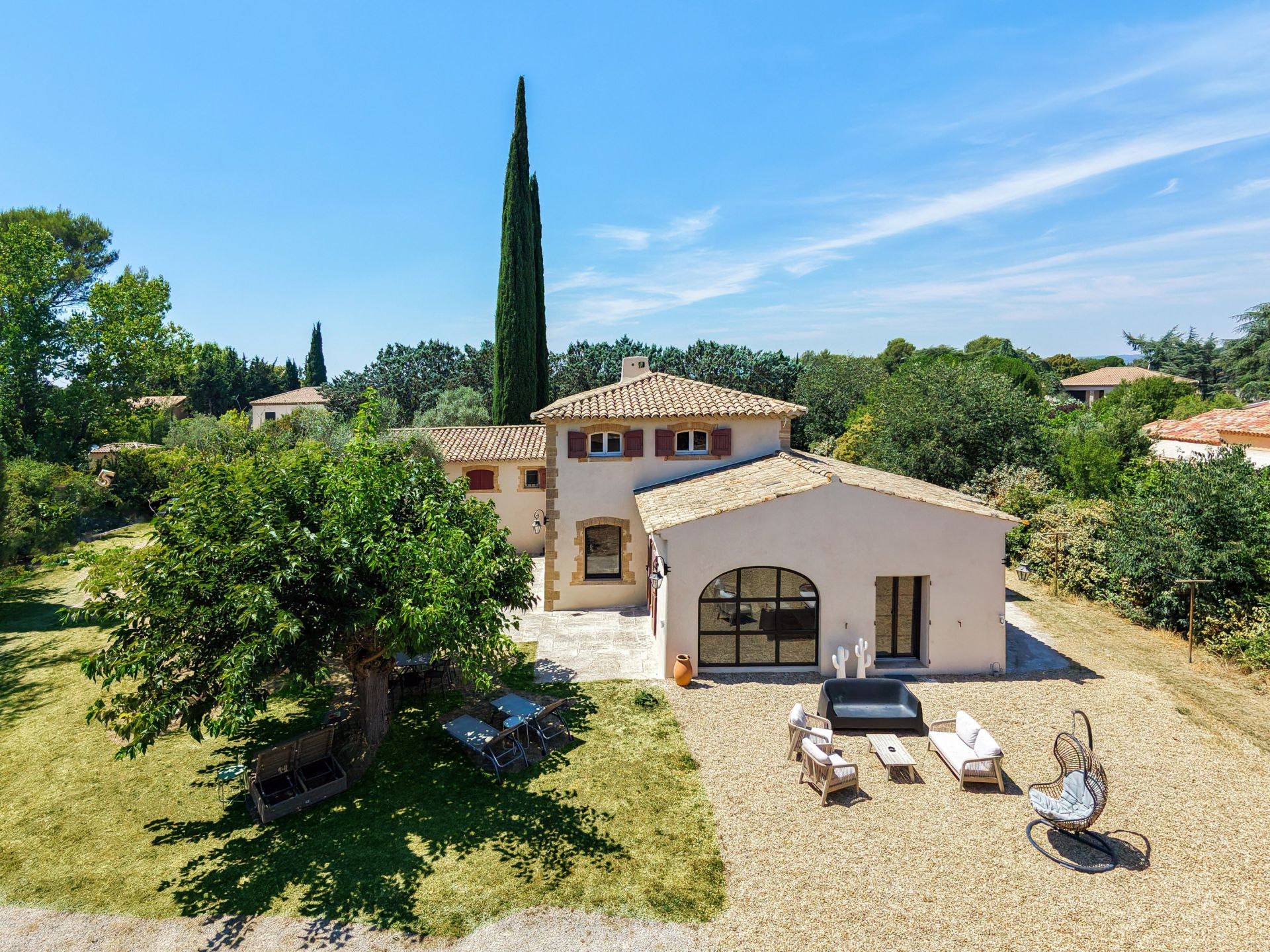 maison 7 Pièces en vente sur AIX EN PROVENCE (13100)