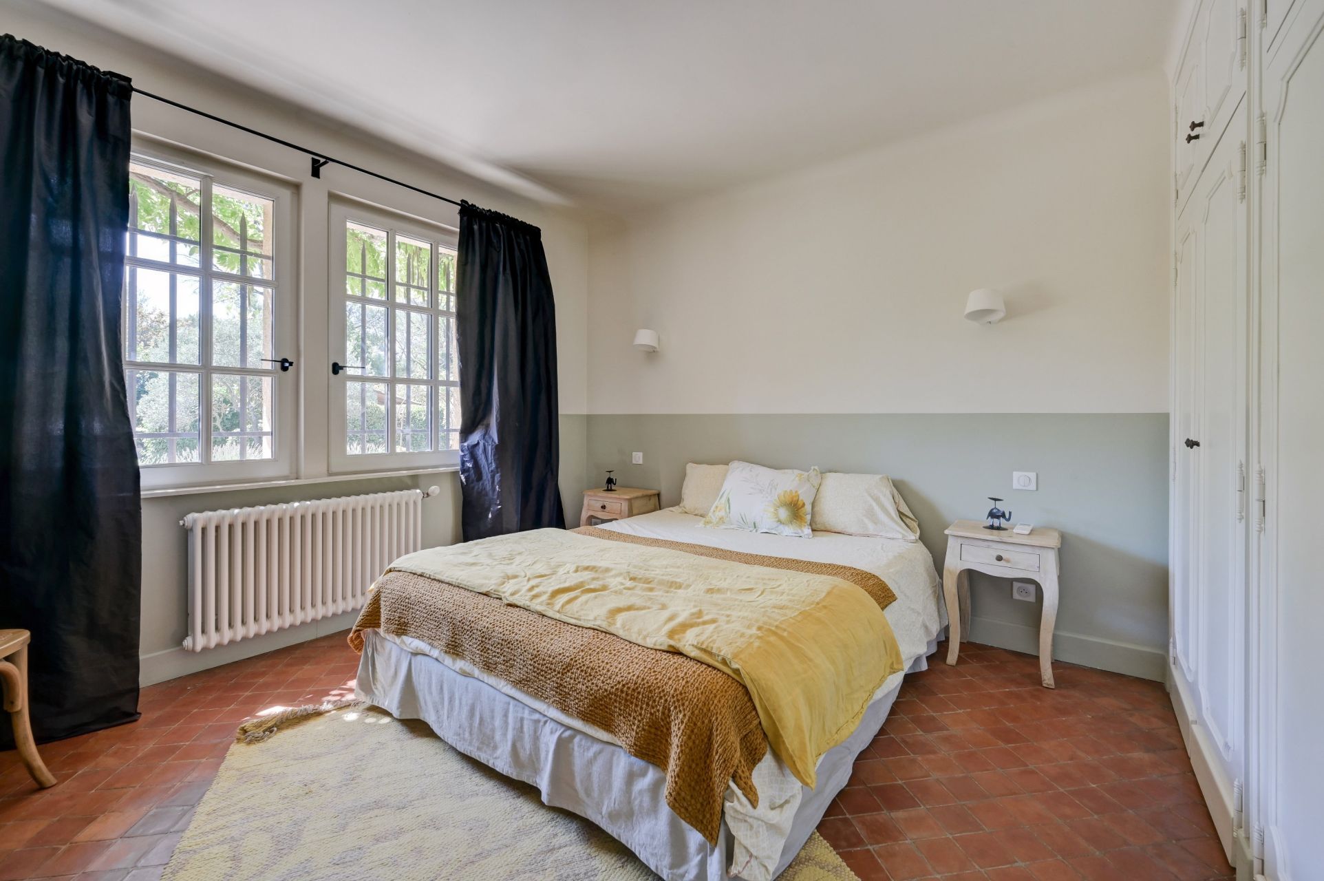 house 7 Rooms for rent on AIX EN PROVENCE (13100)