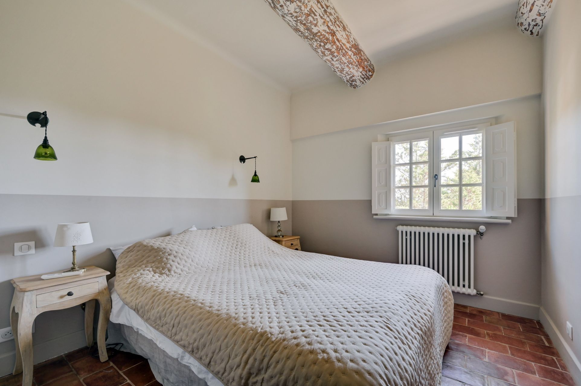 house 7 Rooms for rent on AIX EN PROVENCE (13100)