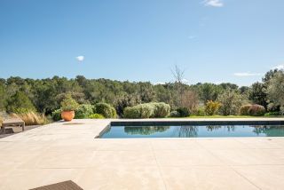 house 5 Rooms for sale on AIX EN PROVENCE (13100)