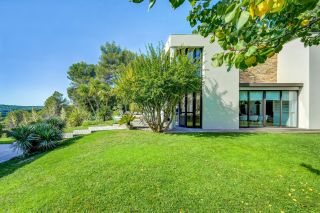 maison 6 Pièces en vente sur EGUILLES (13510)