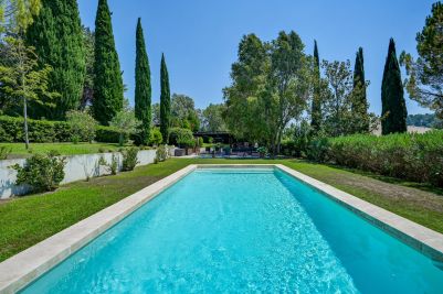 Vente Maison Aix-en-Provence 6&nbsp;Pièces 275&nbsp;m²
