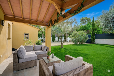 Sale House Bouc-Bel-Air 5&nbsp;Rooms 172&nbsp;m²