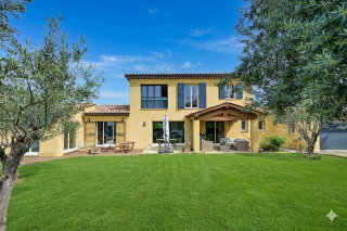 house 5 Rooms for sale on BOUC BEL AIR (13320)