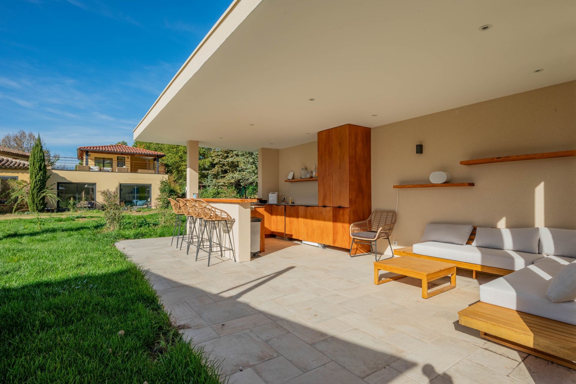 maison 12 Pièces en vente sur AIX EN PROVENCE (13100)