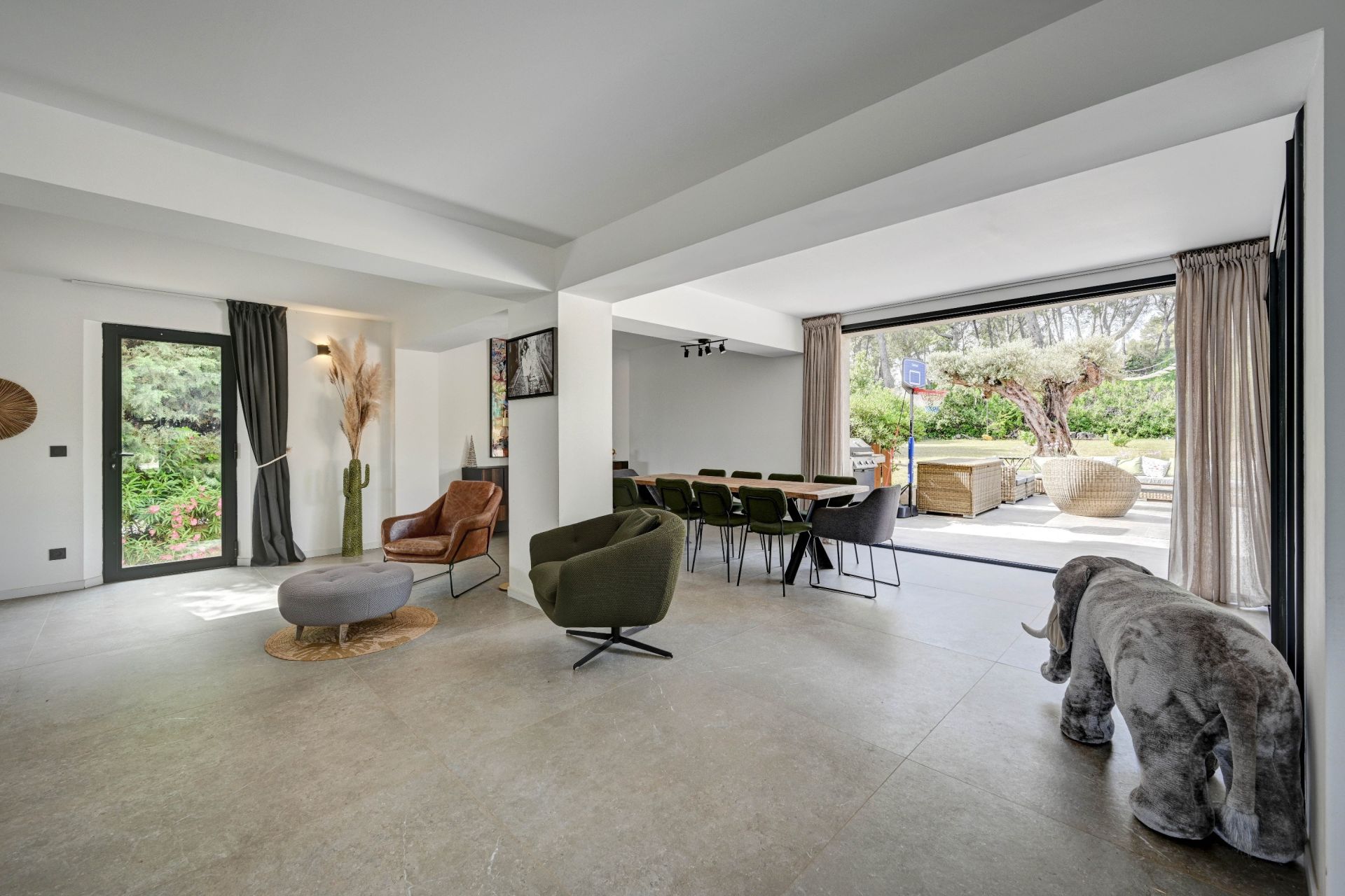 maison 7 Pièces en vente sur AIX EN PROVENCE (13100)