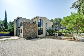 maison 7 Pièces en vente sur AIX EN PROVENCE (13100)