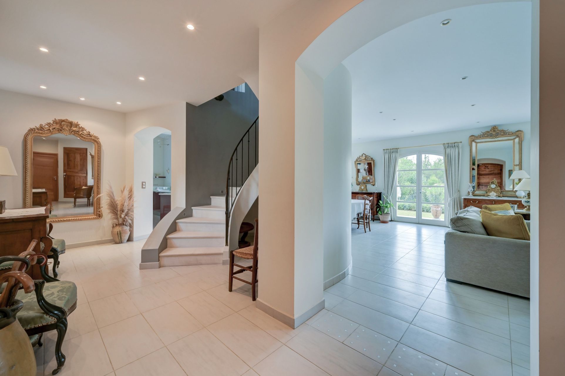 maison 8 Pièces en vente sur AIX EN PROVENCE (13100)