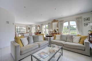 maison 8 Pièces en vente sur AIX EN PROVENCE (13100)