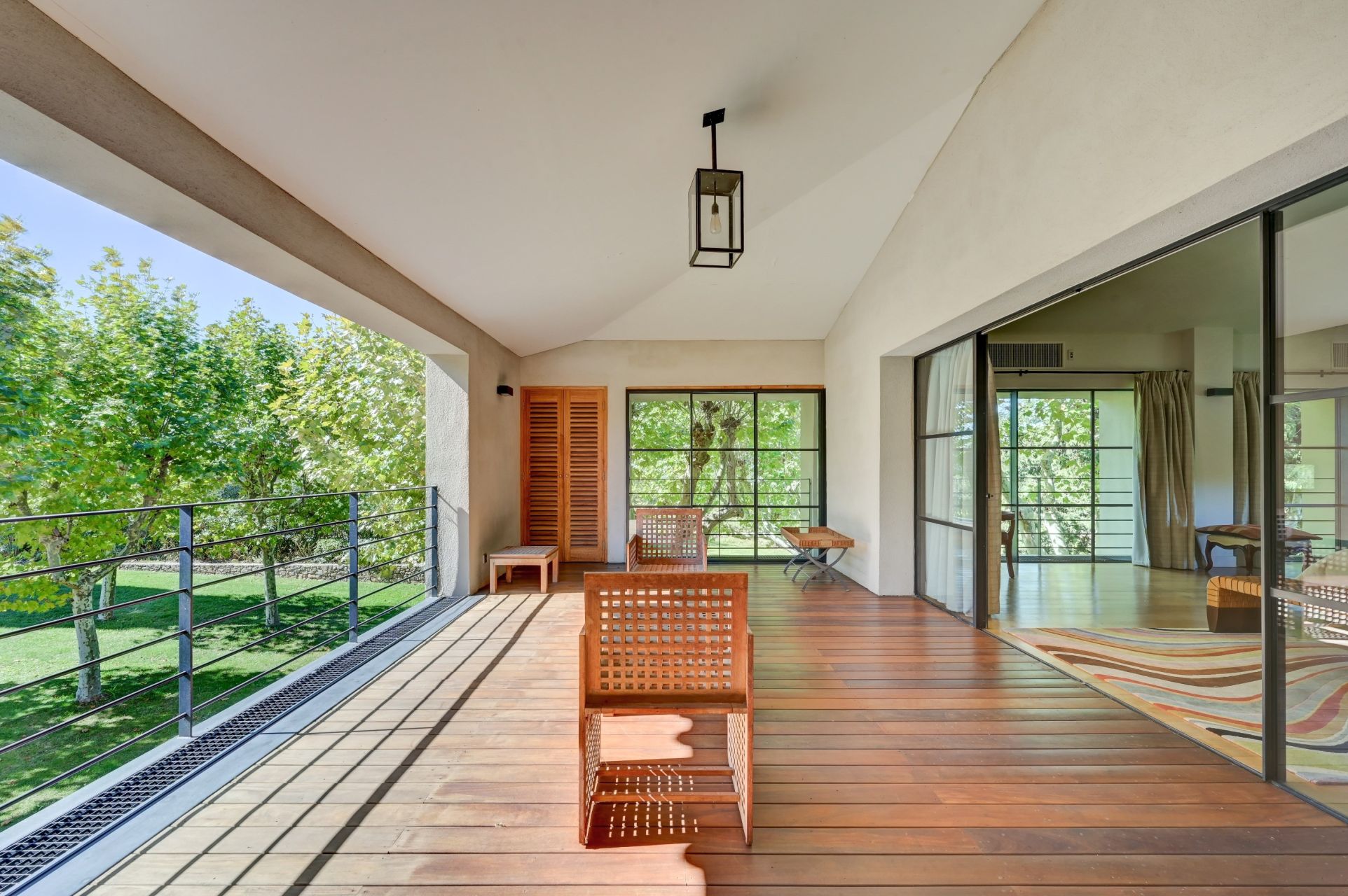 house 13 Rooms for sale on AIX EN PROVENCE (13100)