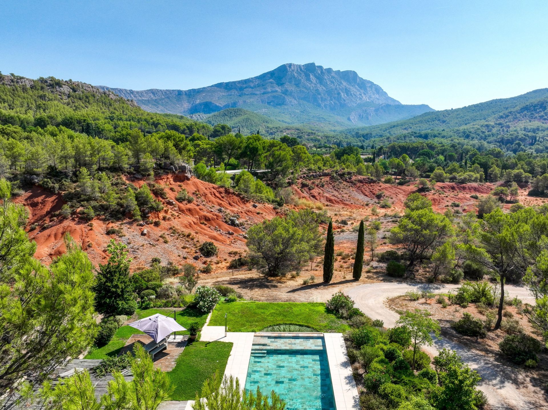 house 10 Rooms for rent on AIX EN PROVENCE (13100)