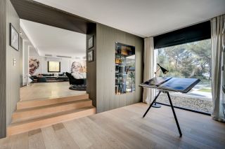 house 6 Rooms for sale on AIX EN PROVENCE (13100)