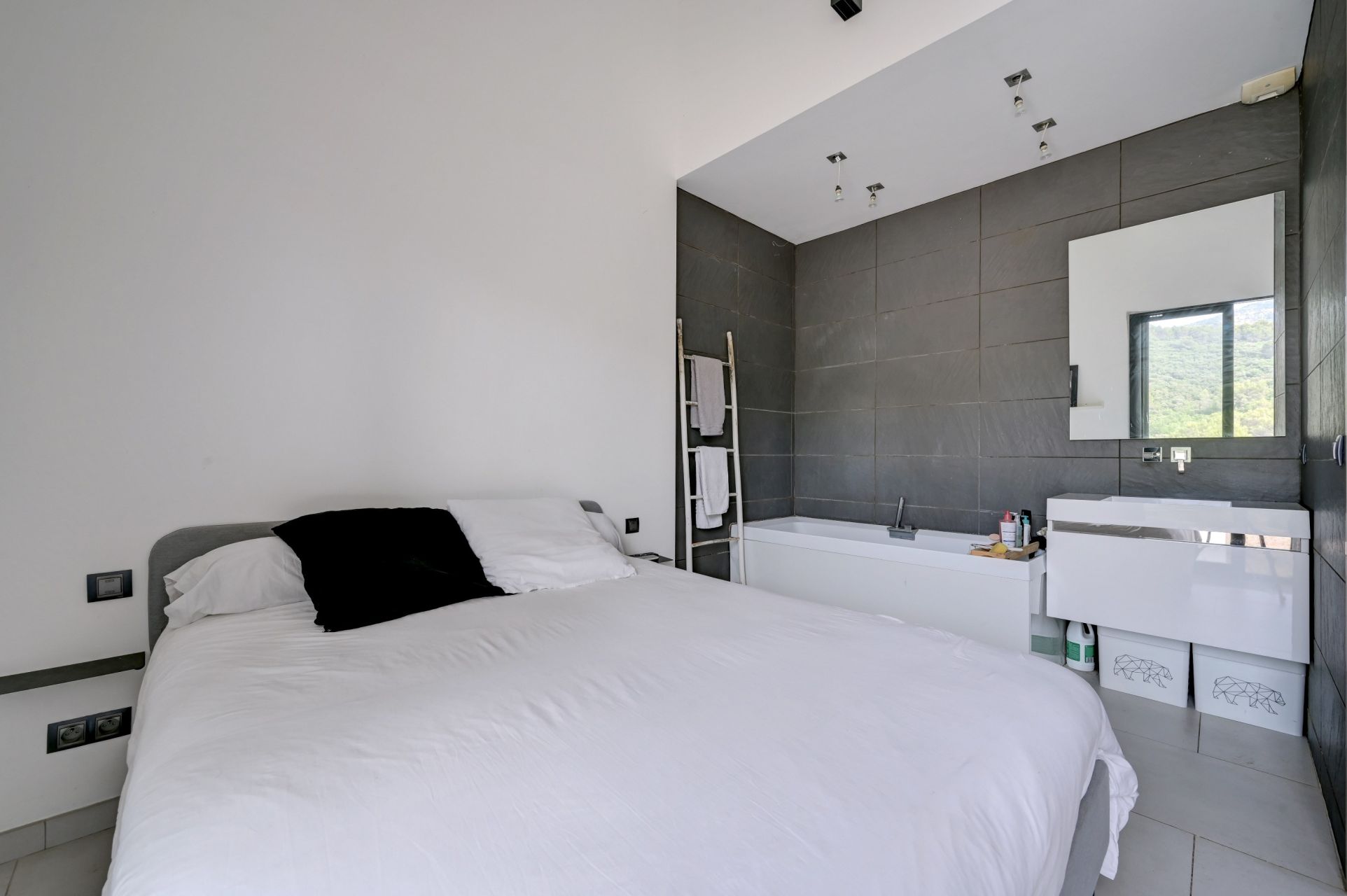 maison 5 Pièces en vente sur AIX EN PROVENCE (13100)