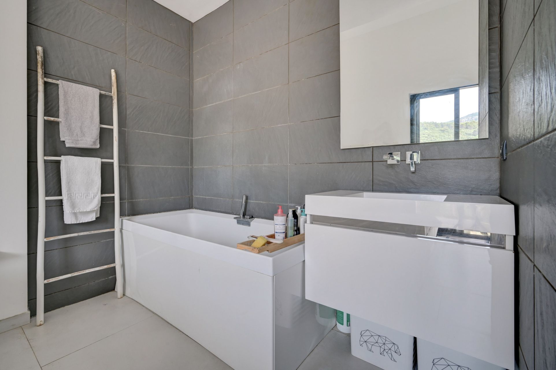 maison 5 Pièces en vente sur AIX EN PROVENCE (13100)