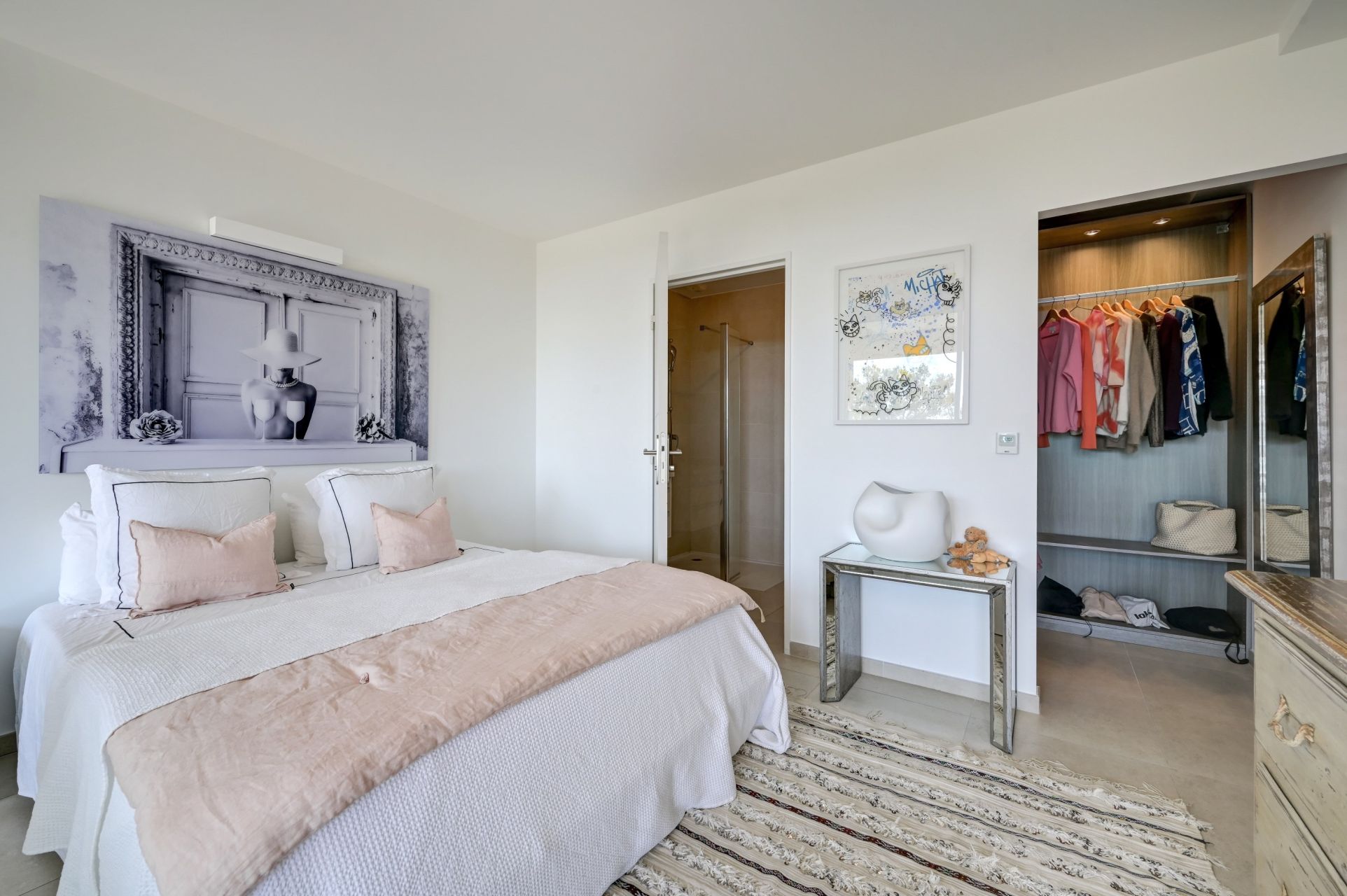 apartment 4 Rooms for sale on AIX EN PROVENCE (13090)