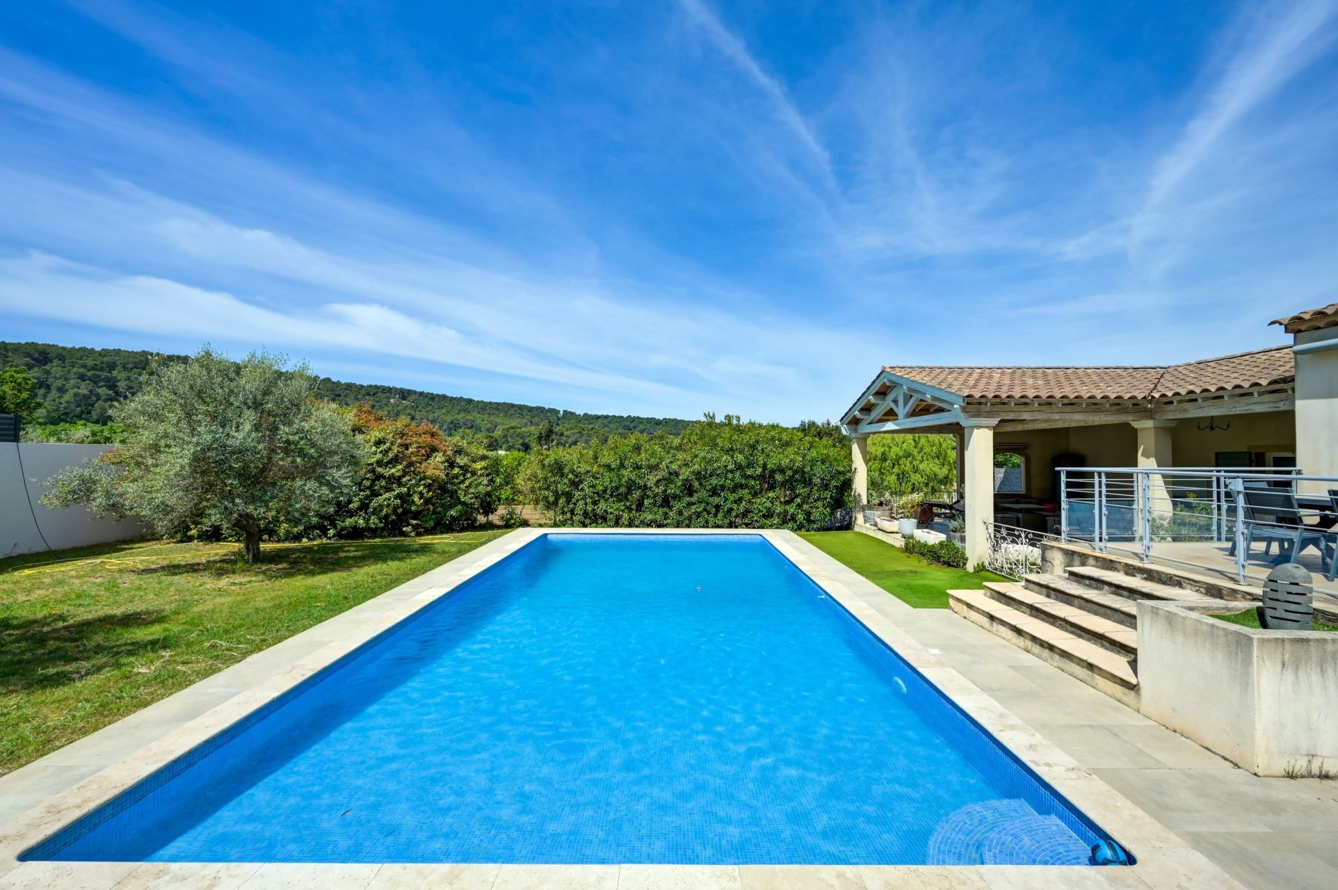 maison 7 Pièces en vente sur AIX EN PROVENCE (13100)