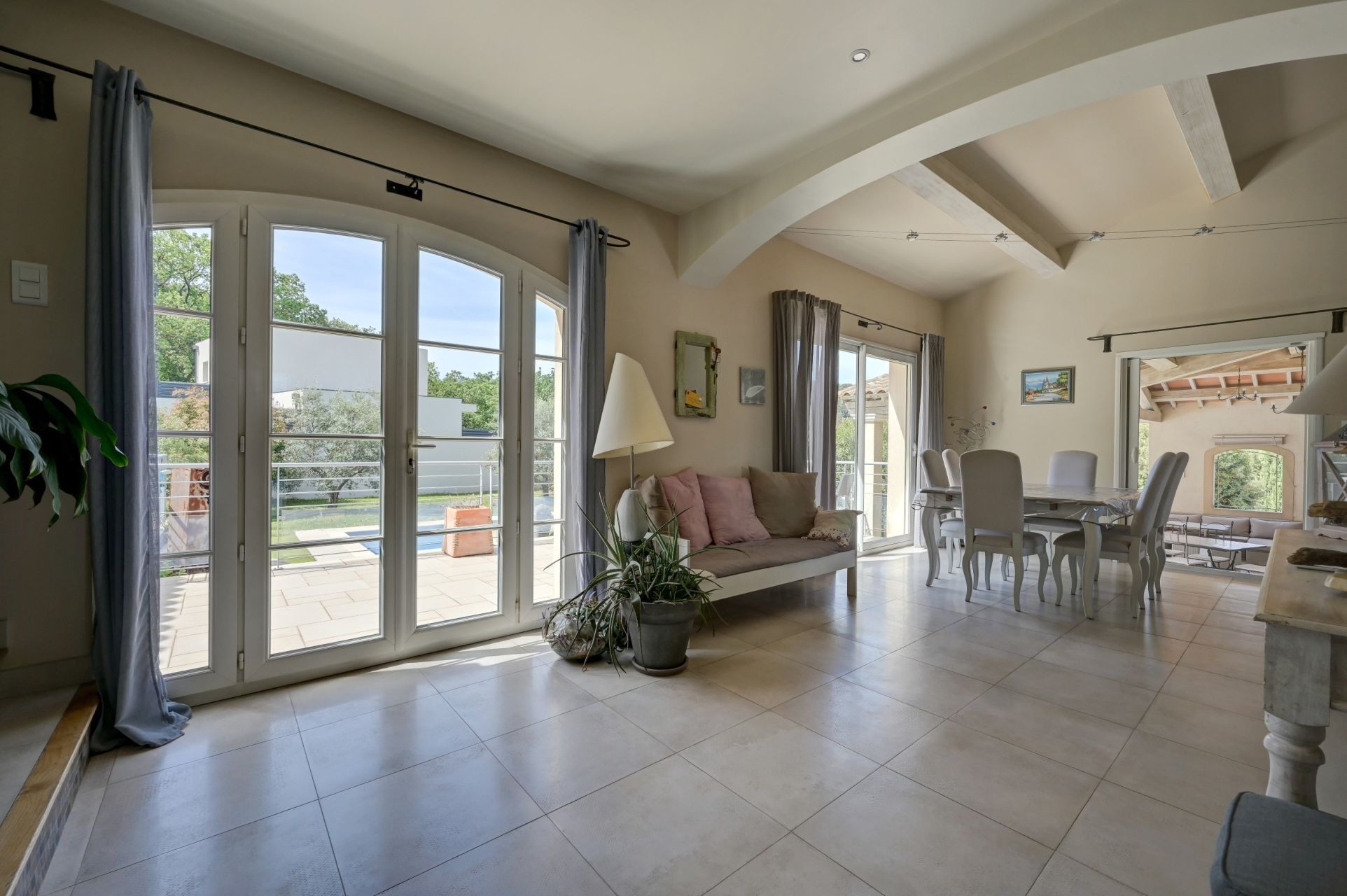 maison 7 Pièces en vente sur AIX EN PROVENCE (13100)