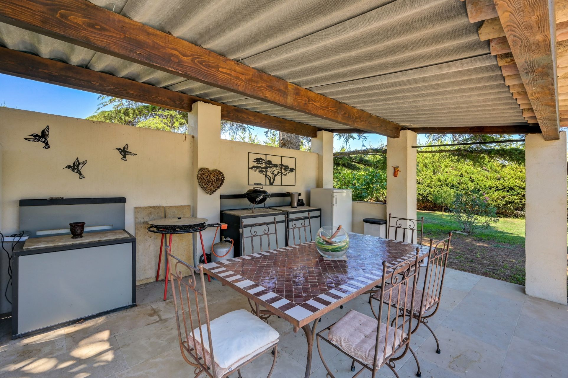 mas 6 Pièces en vente sur ST CANNAT (13760)