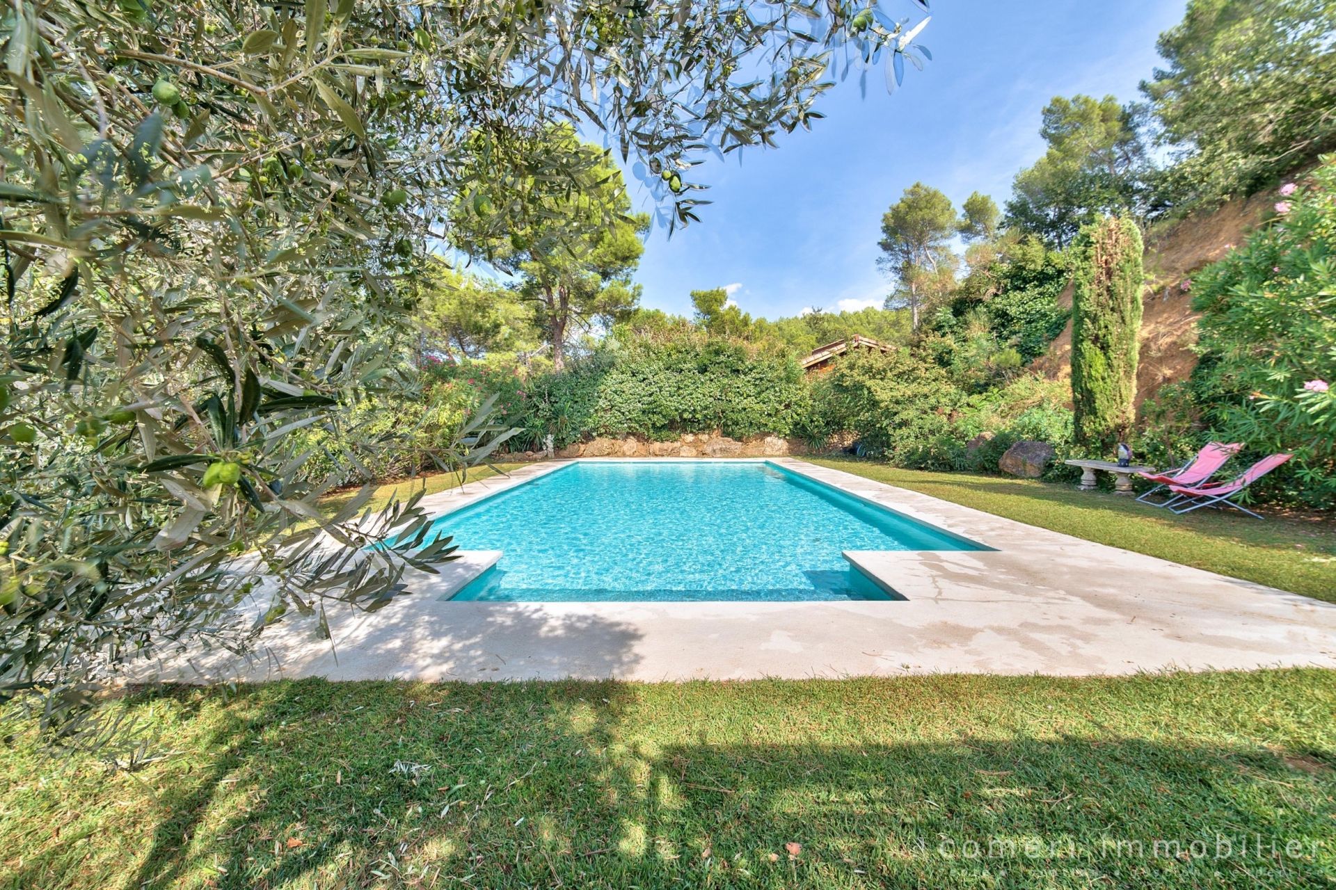 house 5 Rooms for rent on AIX EN PROVENCE (13100)