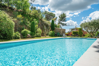 house 5 Rooms for rent on AIX EN PROVENCE (13100)