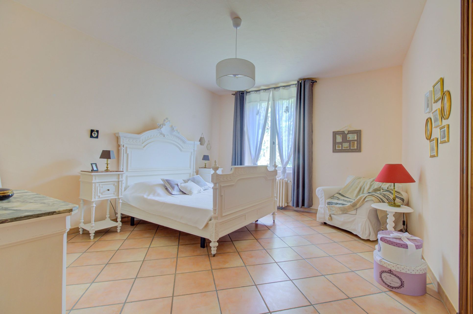 maison 12 Pièces en vente sur AIX EN PROVENCE (13100)