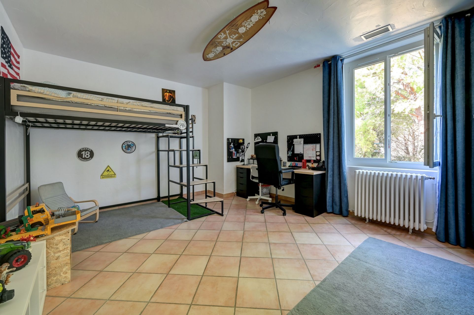 maison 12 Pièces en vente sur AIX EN PROVENCE (13100)