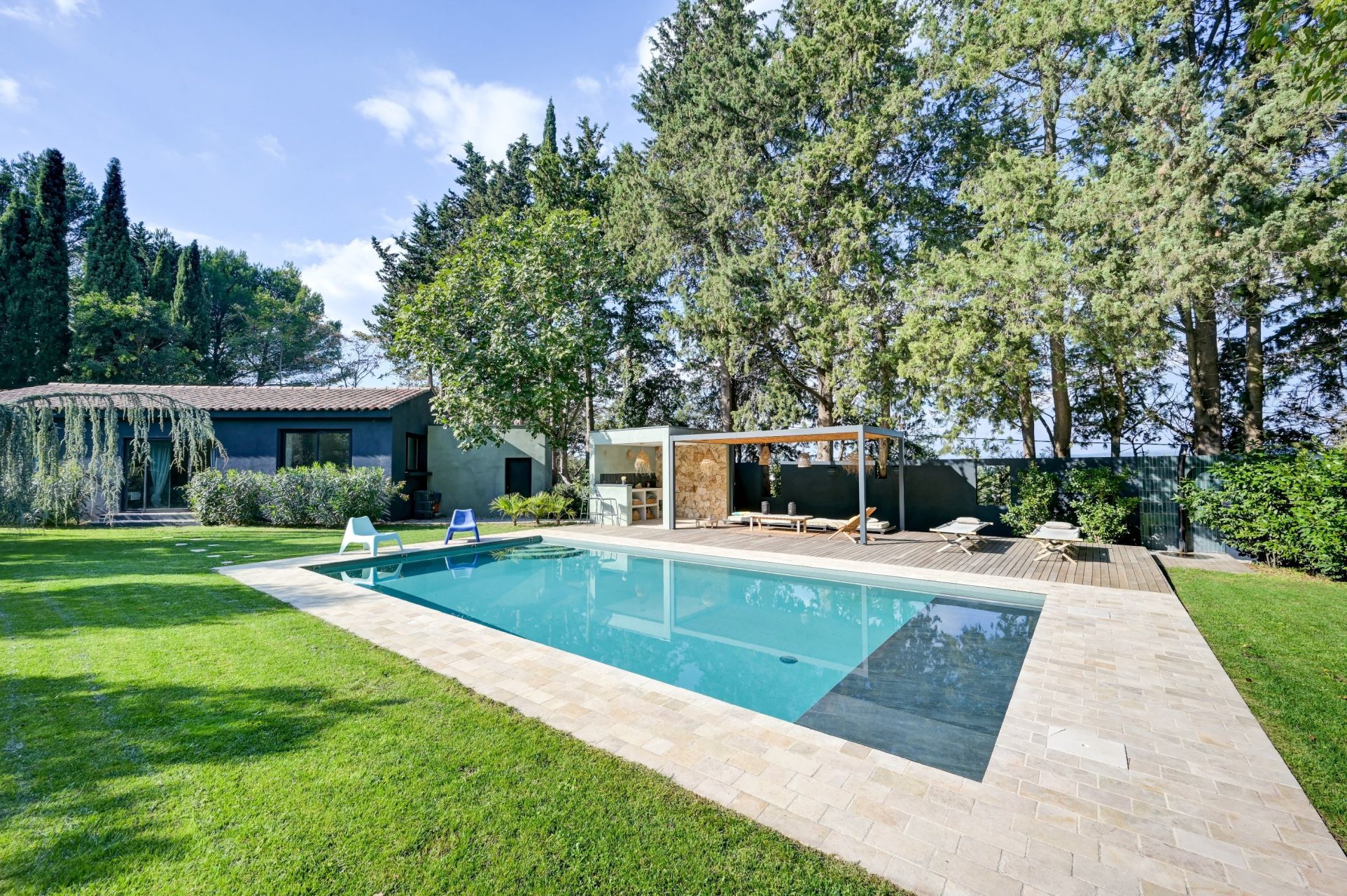 maison 8 Pièces en vente sur AIX EN PROVENCE (13100)
