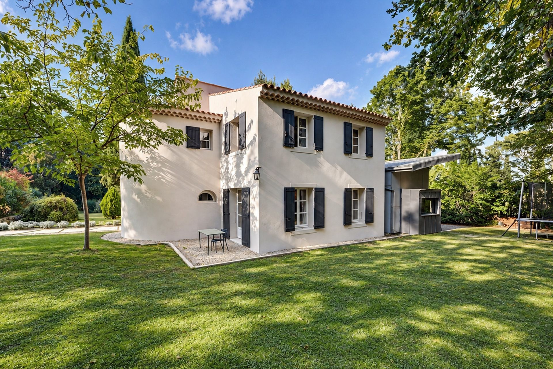 maison 8 Pièces en vente sur AIX EN PROVENCE (13100)