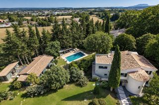 maison 8 Pièces en vente sur AIX EN PROVENCE (13100)