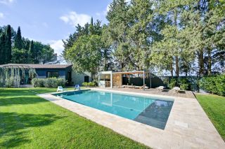 maison 8 Pièces en vente sur AIX EN PROVENCE (13100)