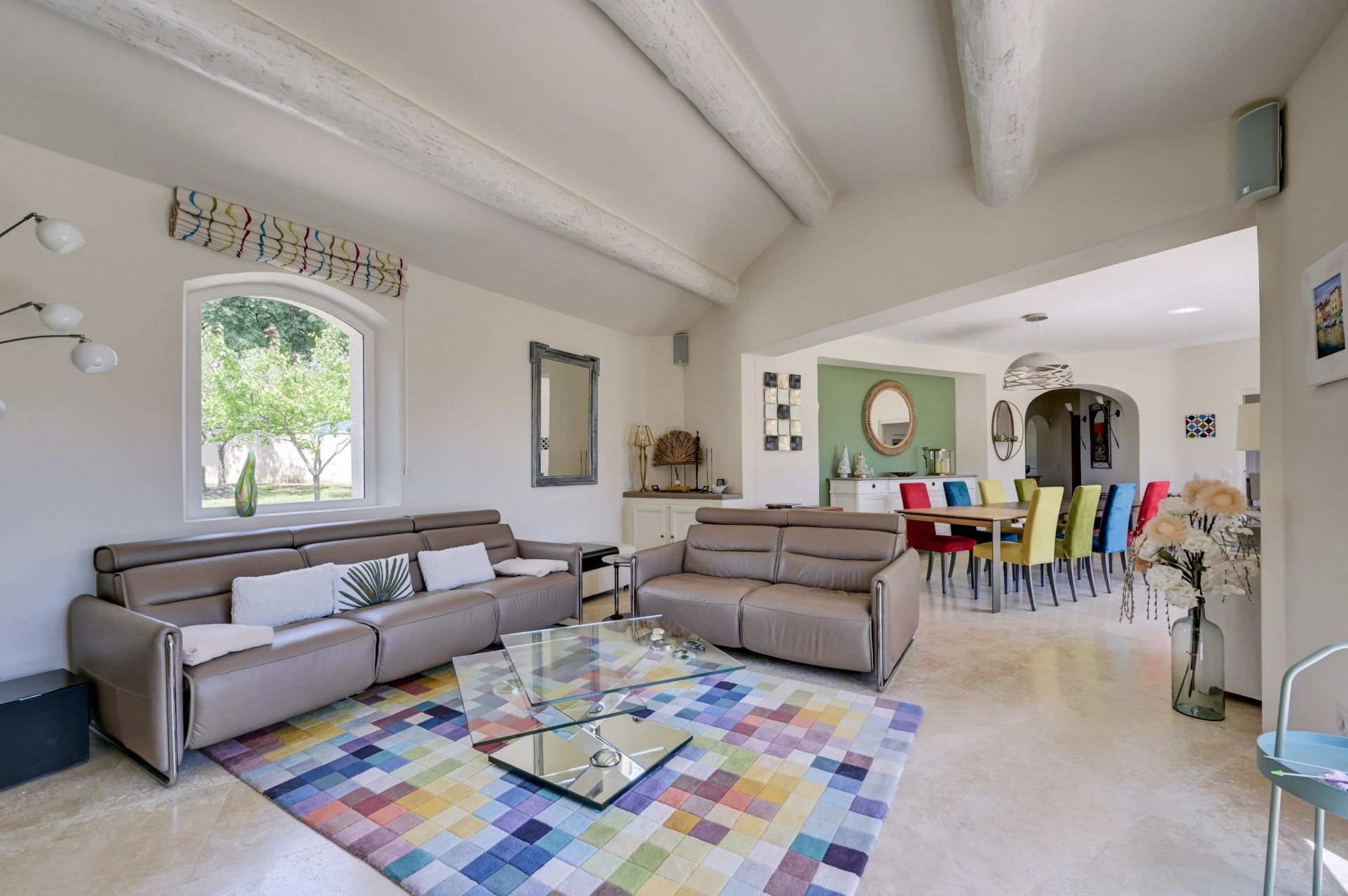 house 8 Rooms for sale on EGUILLES (13510)