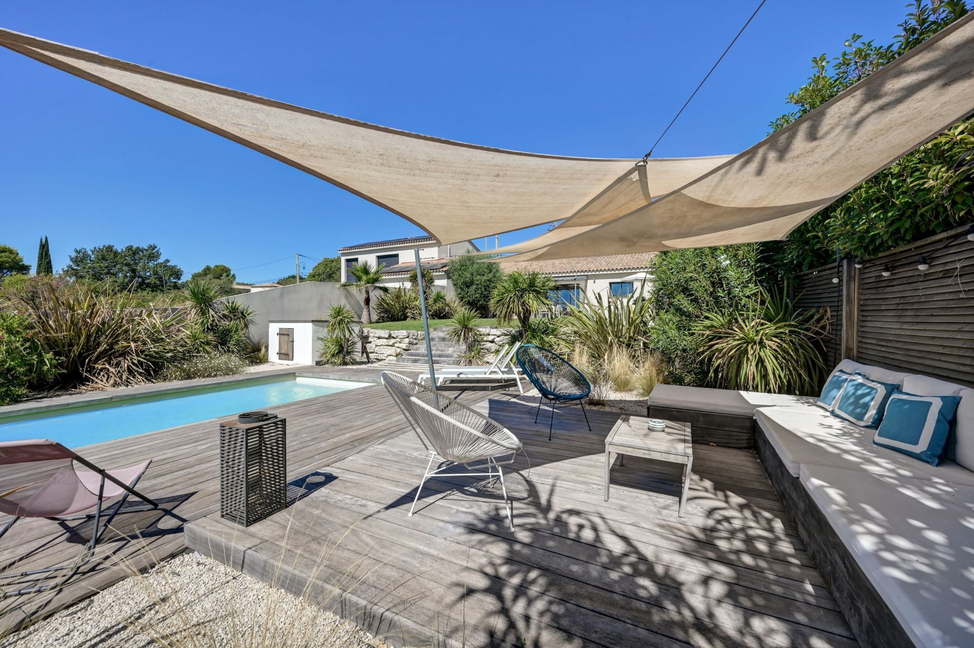 maison 5 Pièces en vente sur EGUILLES (13510)