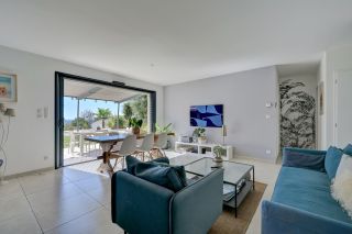 maison 5 Pièces en vente sur EGUILLES (13510)