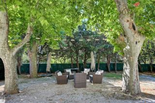 house 7 Rooms for sale on AIX EN PROVENCE (13100)