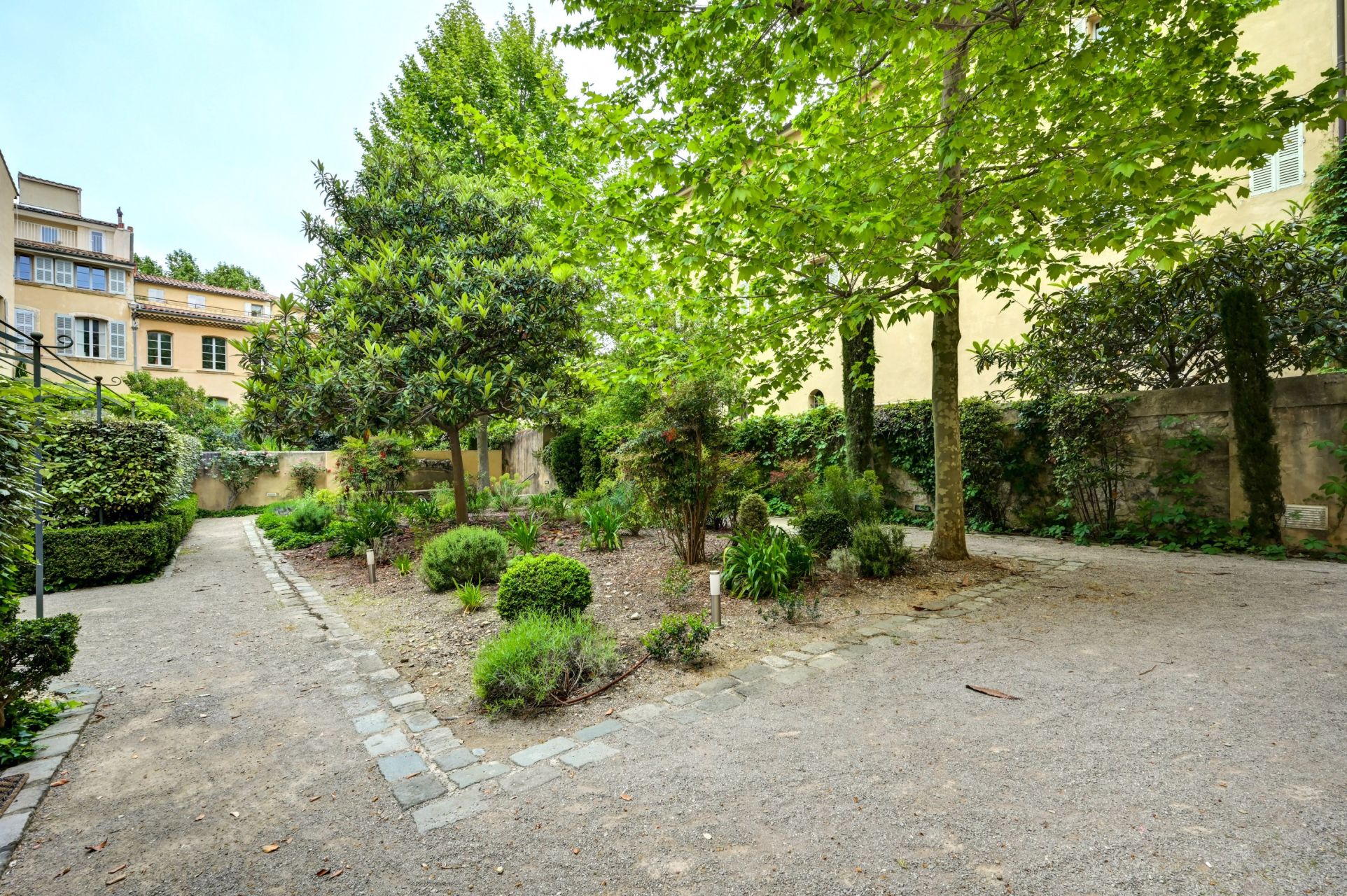 appartement 5 Pièces en vente sur AIX EN PROVENCE (13100)