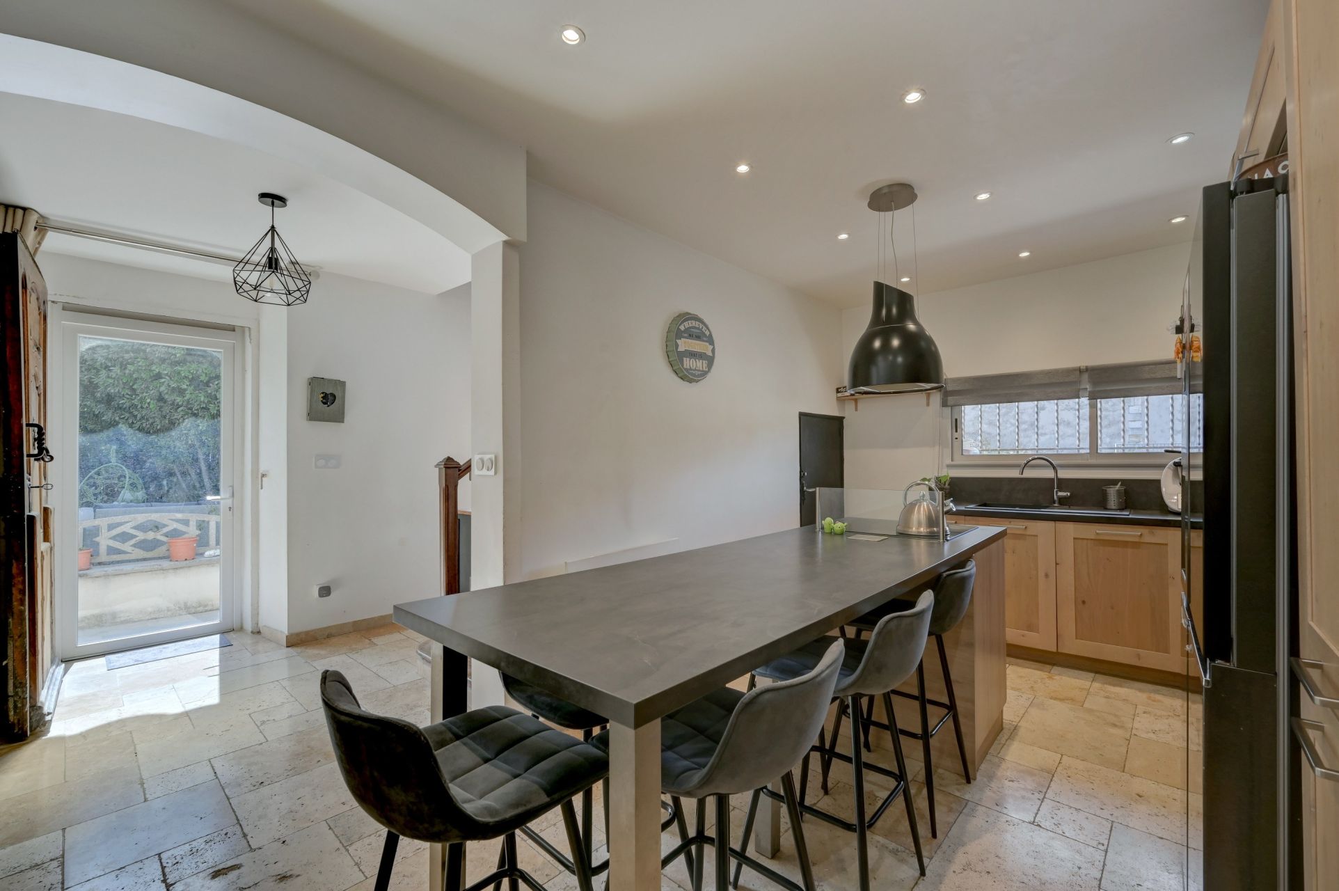 maison de ville 7 Pièces en vente sur BOUC BEL AIR (13320)