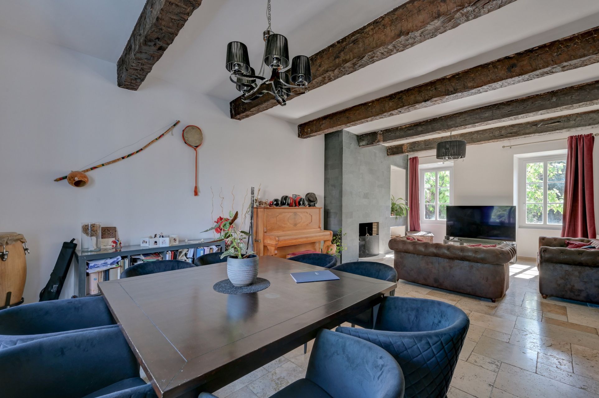 maison de ville 7 Pièces en vente sur BOUC BEL AIR (13320)