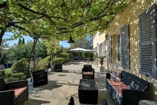maison 8 Pièces en vente sur CABRIES (13480)