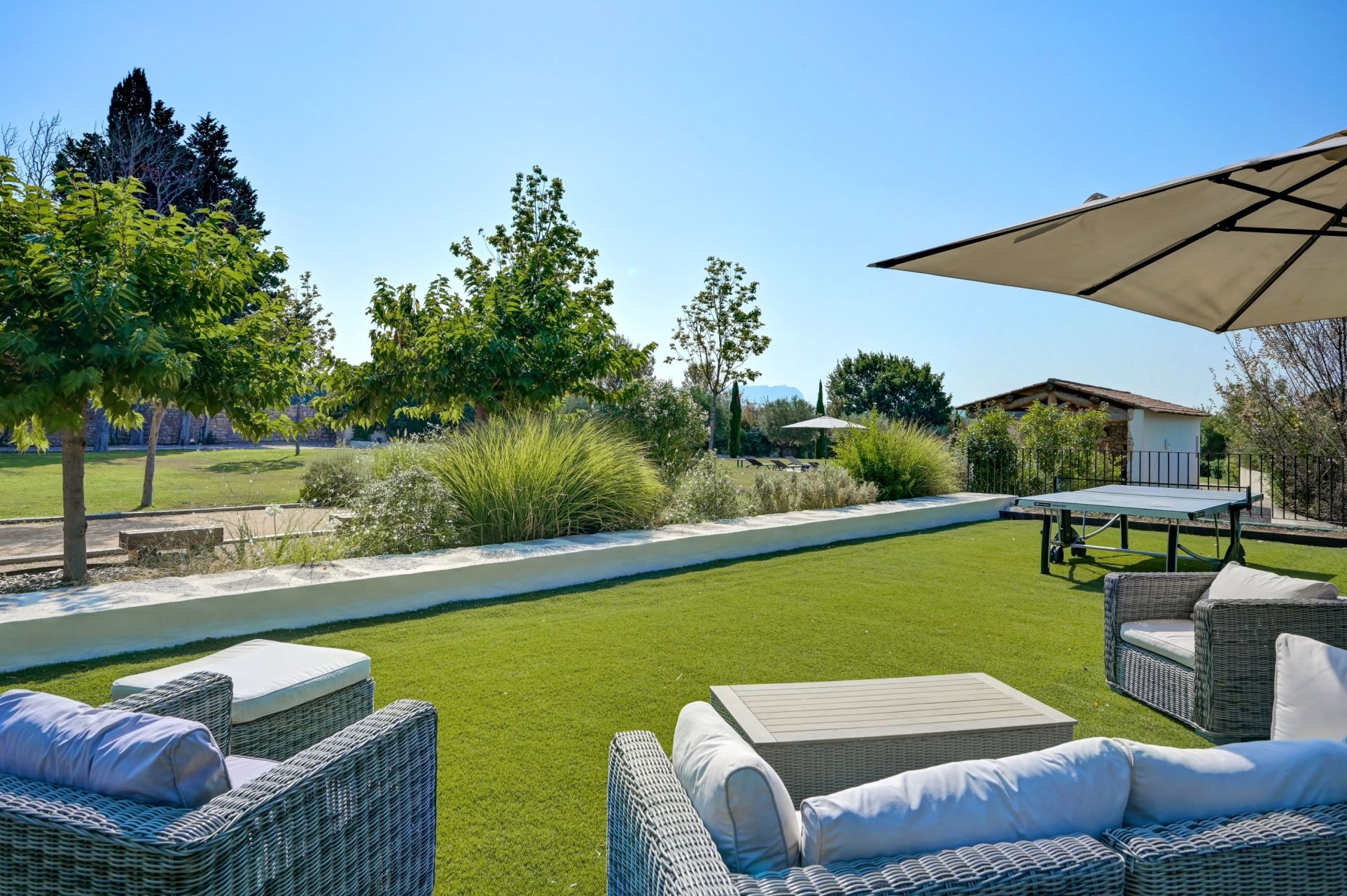 bastide 17 Pièces en vente sur AIX EN PROVENCE (13100)