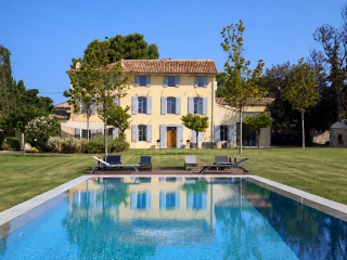 bastide 17 Pièces en vente sur AIX EN PROVENCE (13100)
