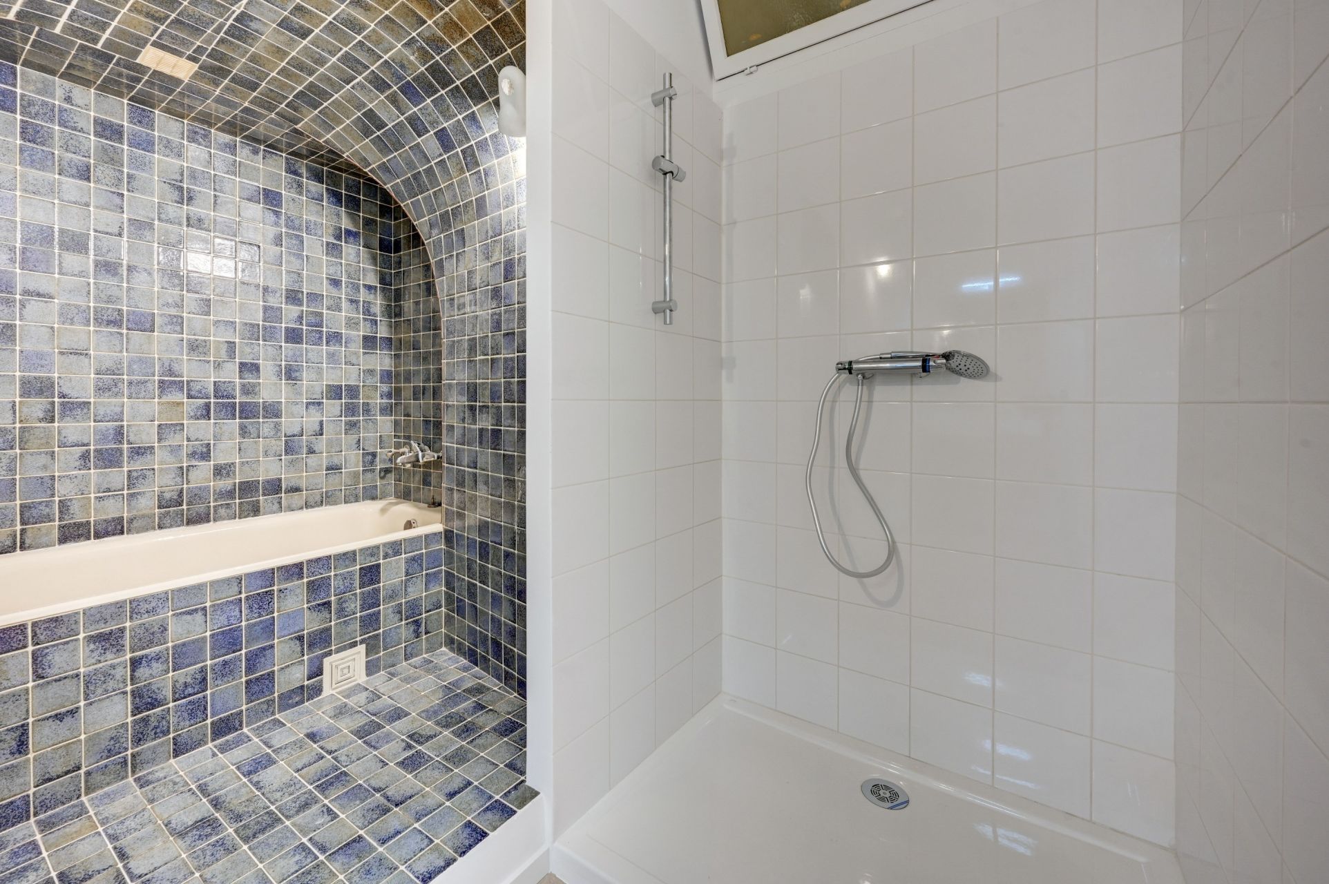 maison 8 Pièces en location sur AIX EN PROVENCE (13100)
