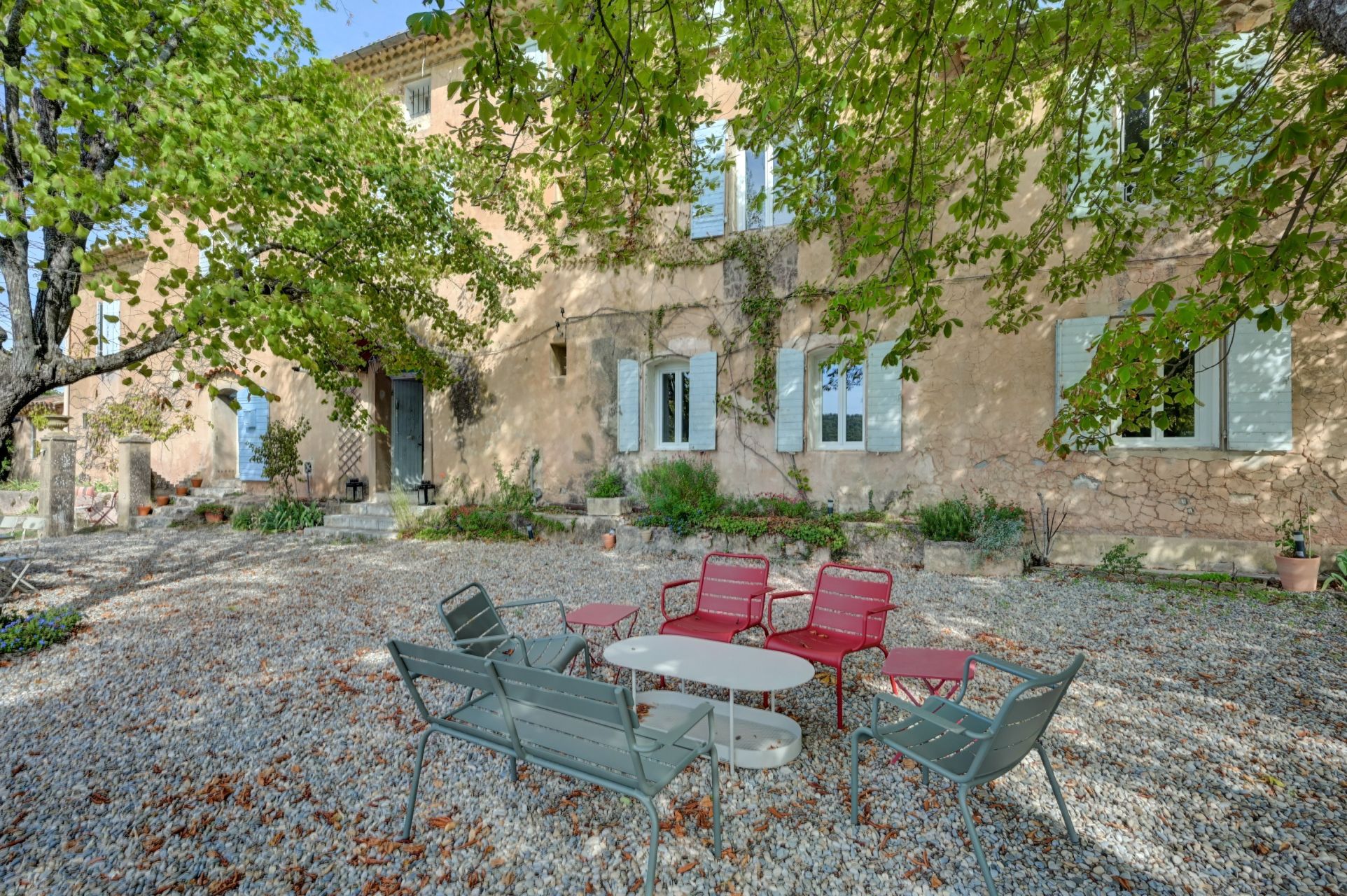 maison 8 Pièces en location sur AIX EN PROVENCE (13100)