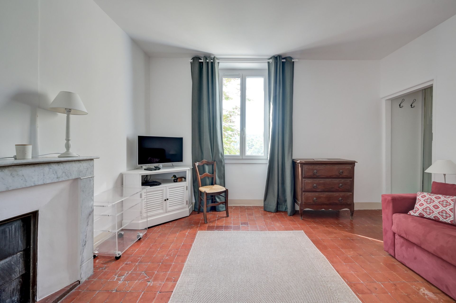 maison 8 Pièces en location sur AIX EN PROVENCE (13100)