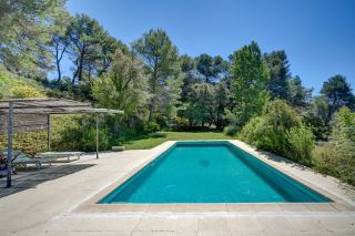 maison 8 Pièces en location sur AIX EN PROVENCE (13100)