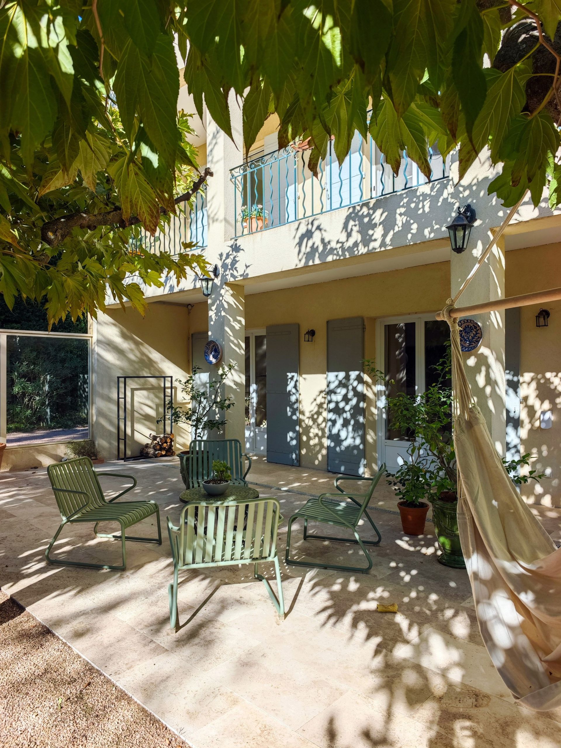 house 5 Rooms for sale on AIX EN PROVENCE (13100)