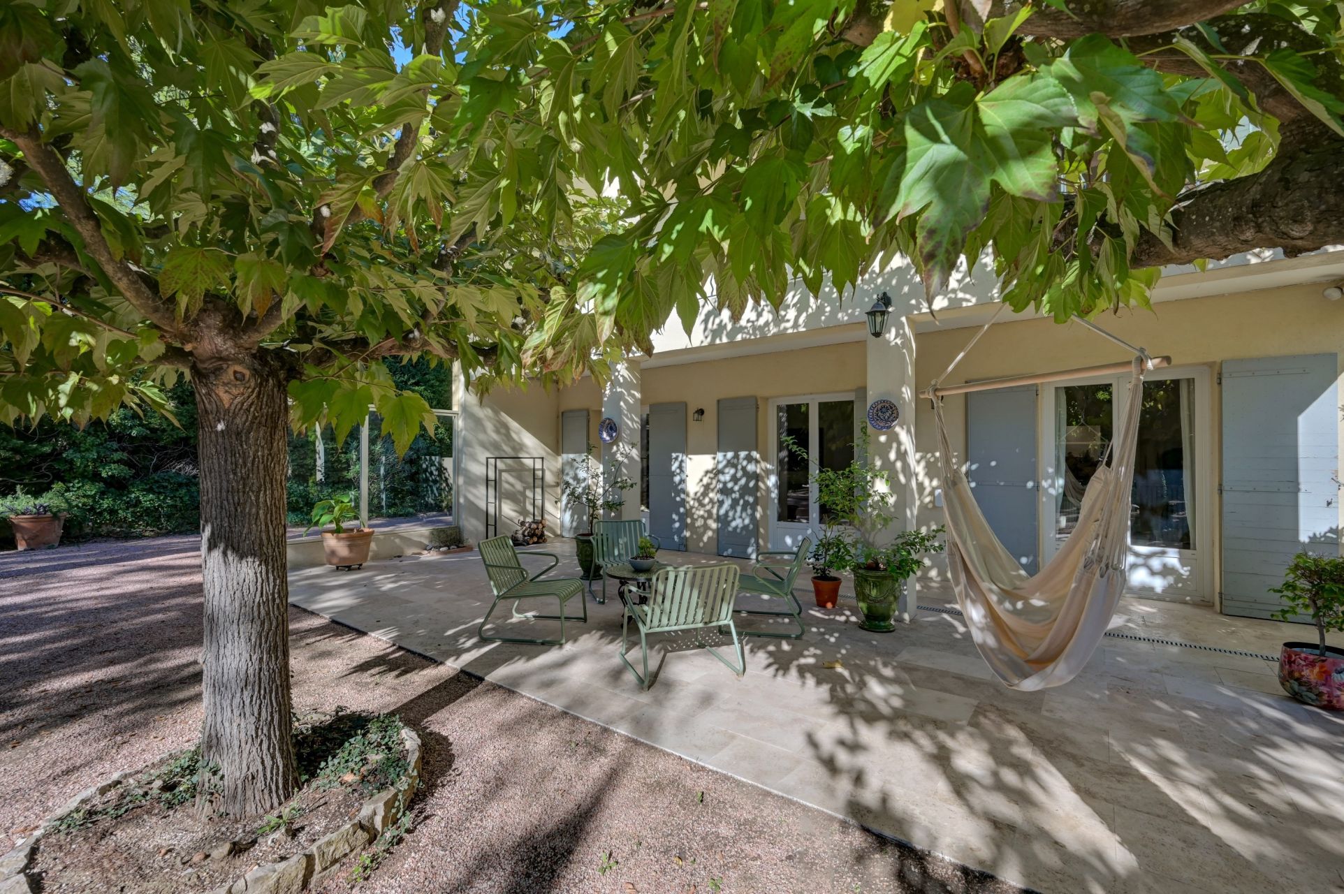 house 5 Rooms for sale on AIX EN PROVENCE (13100)