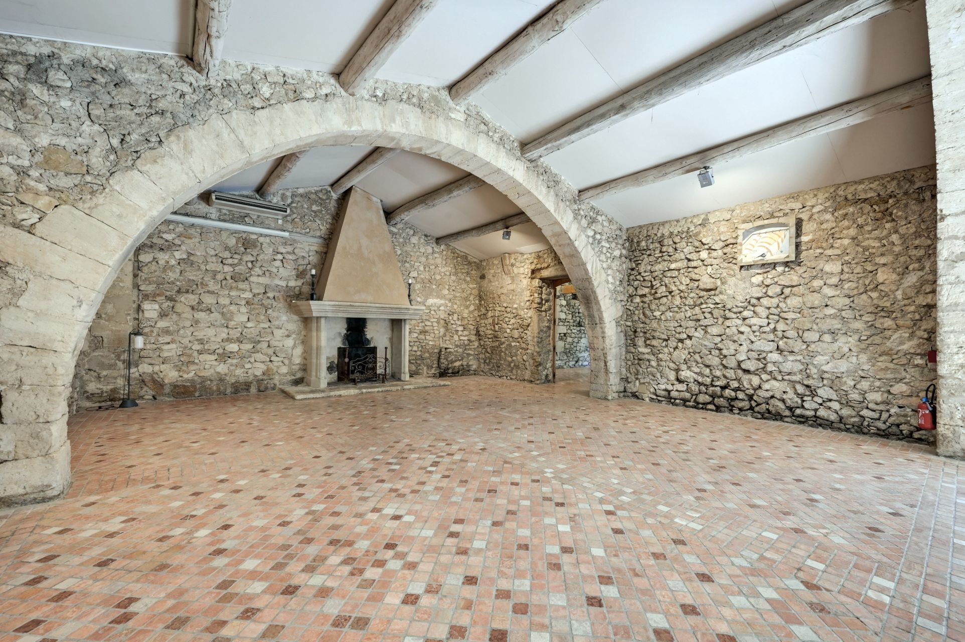 maison 10 Pièces en vente sur AIX EN PROVENCE (13100)