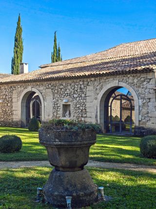 maison 10 Pièces en vente sur AIX EN PROVENCE (13100)